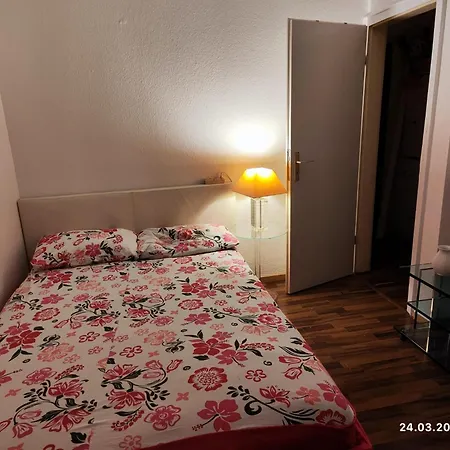 Δωμάτια σε οικογενειακή κατοικία Altstadt *
